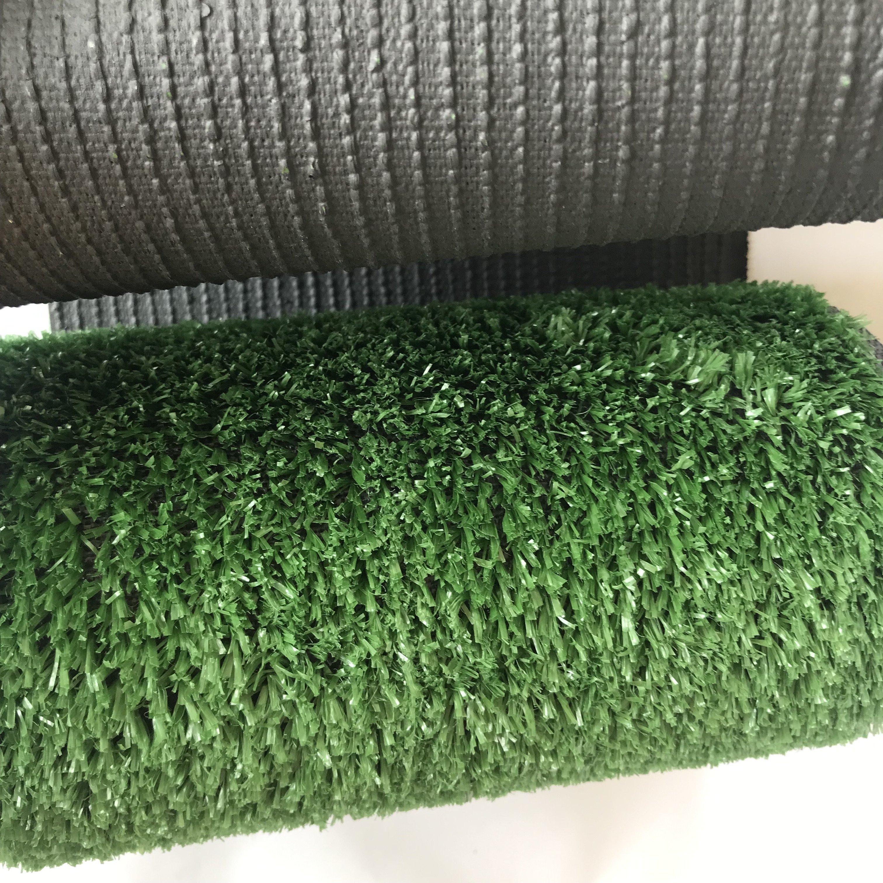 China Landscape Garden Artificial Grass Free Samples  Grass Carpet Price