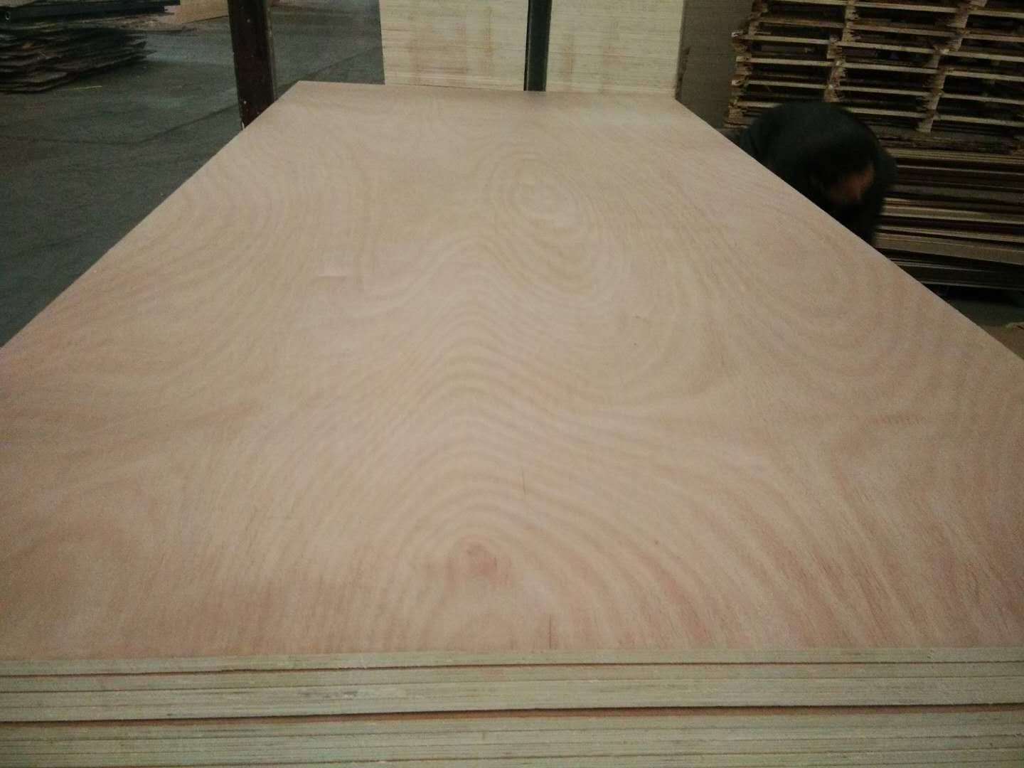 18MM furniture grade okoume plywood