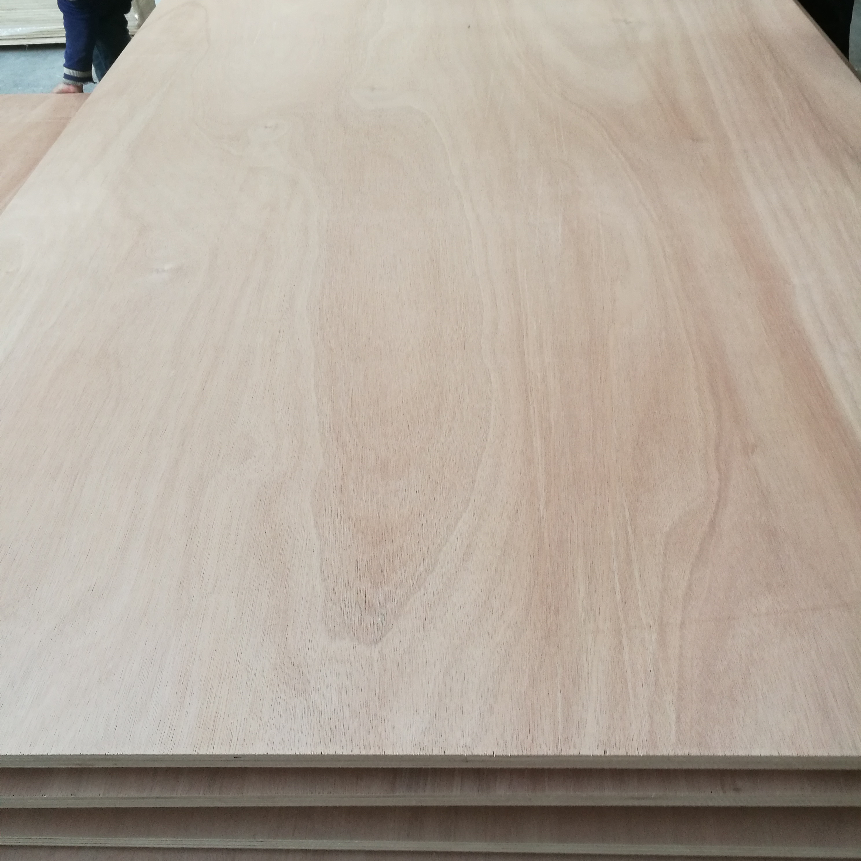 7.5mm 9mm 12mm 15mm 18mm 6mm thick okoume commercial marine faced plywood prices sheet with okoume veneer