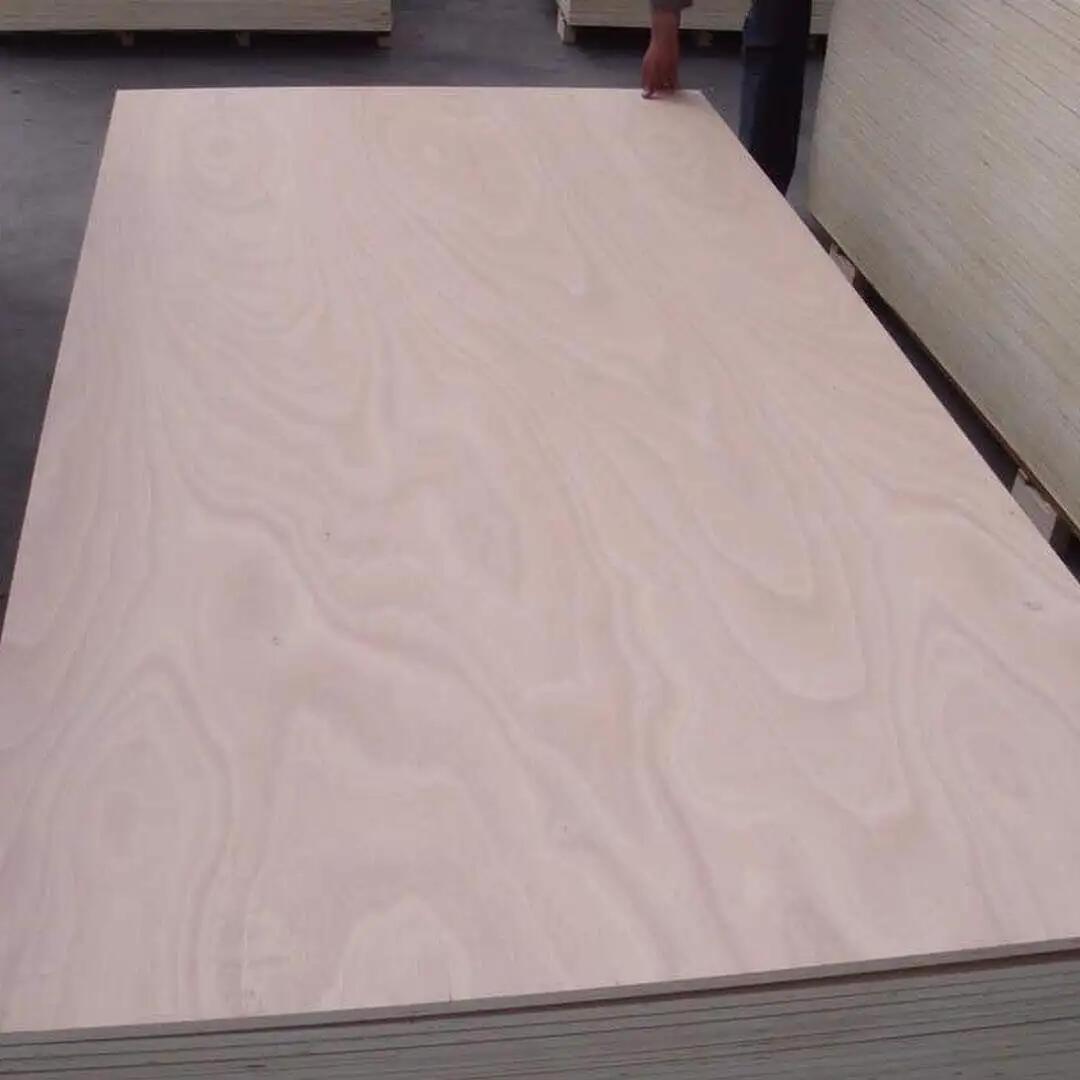 2.7mm 3mm 4mm 5mm 18mm Bintangor/Okoume/pine Wood Veneer Faced Plywood Commercial Plywood