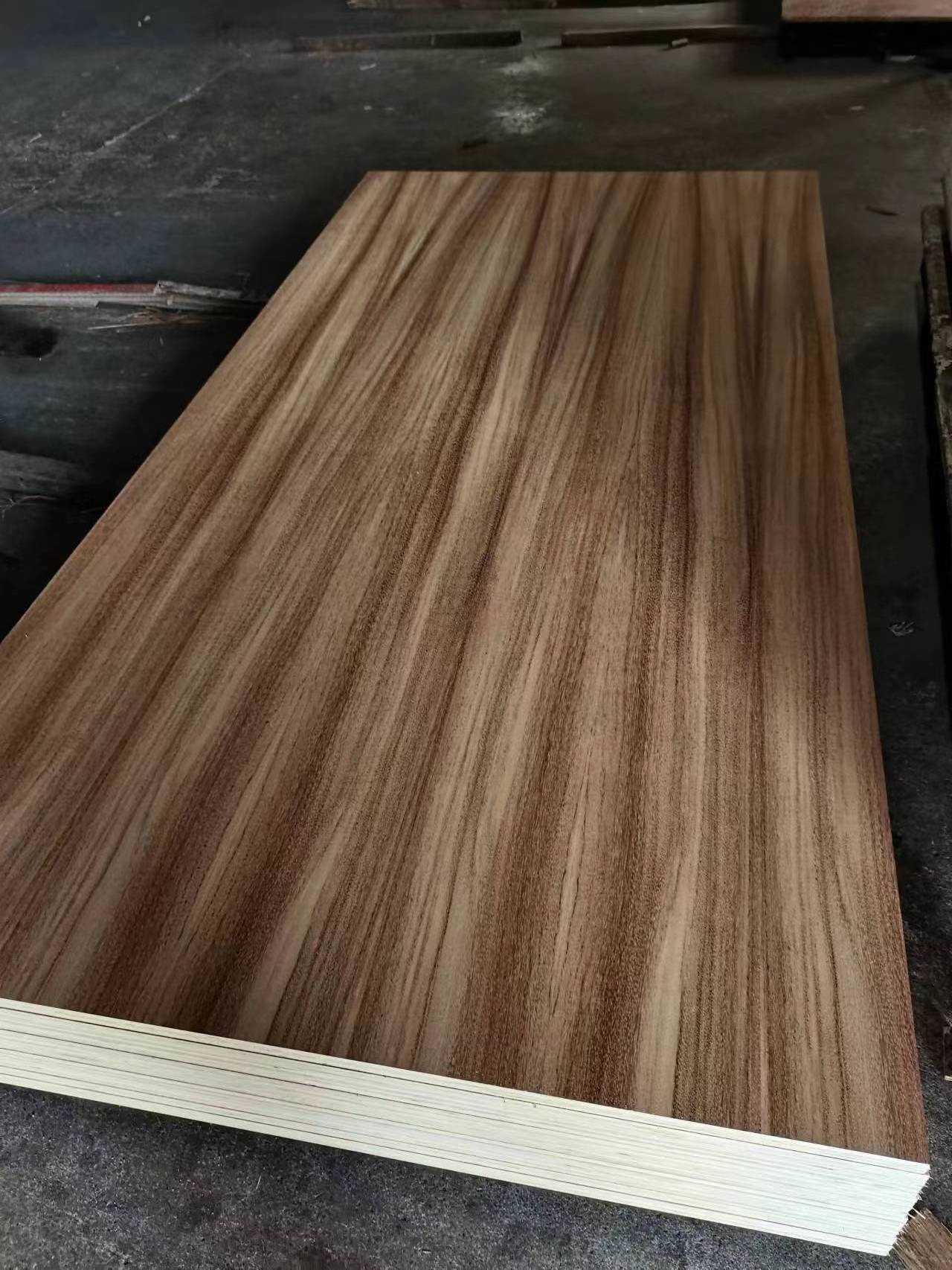 high quality pine/ash/cherry/maple/oak/walnut/teak veneer plywood/fancy plywood