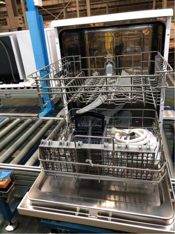 Wholesale 12 Place Good Kitchen Built in Dishwasher with Child Lock