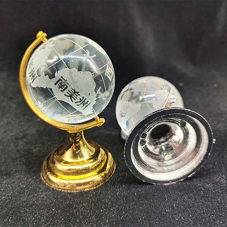 Wholesale cheap small crystal etched earth world custom glass crystal globe For Wedding Party Favors