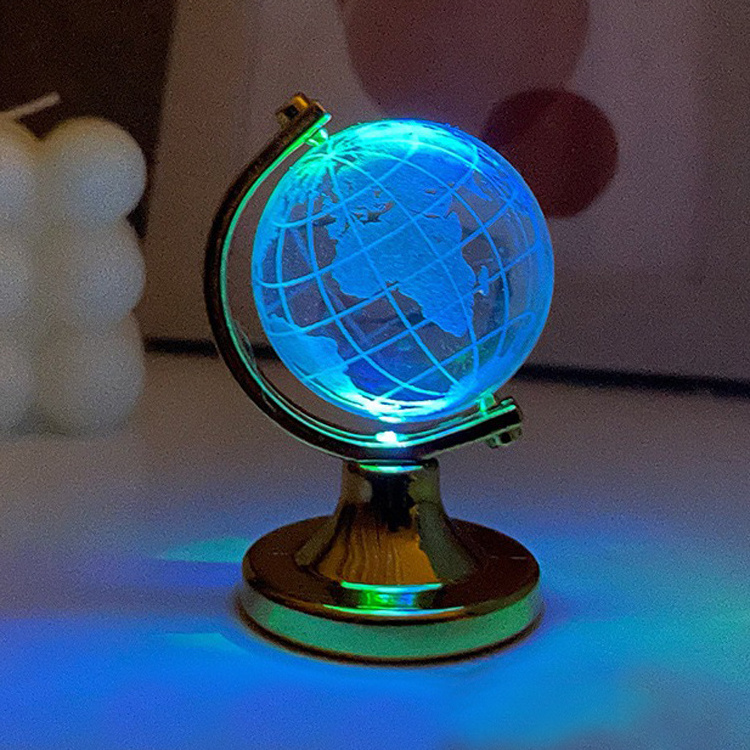 Wholesale Factory homemade Christmas Solid Earth Globe Ball Led Light Custom Glass Crystal Ornaments