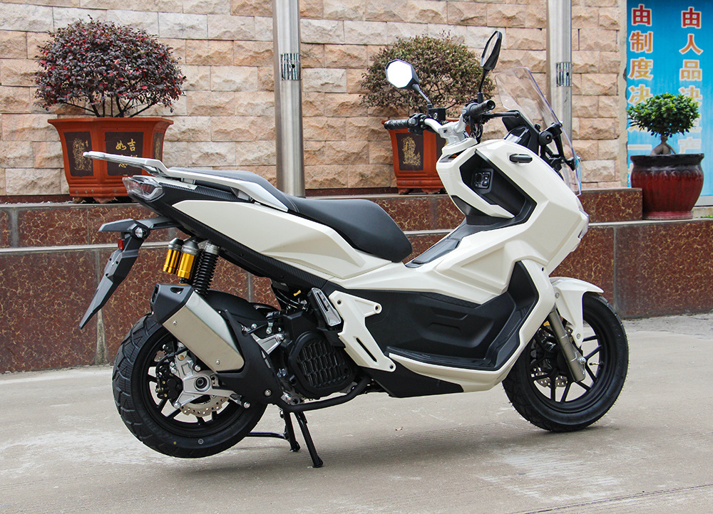 Suppliers Adventure Motorcycle ADV 150cc Water Cooled Gas Motorcycle Scooter Motorcycle