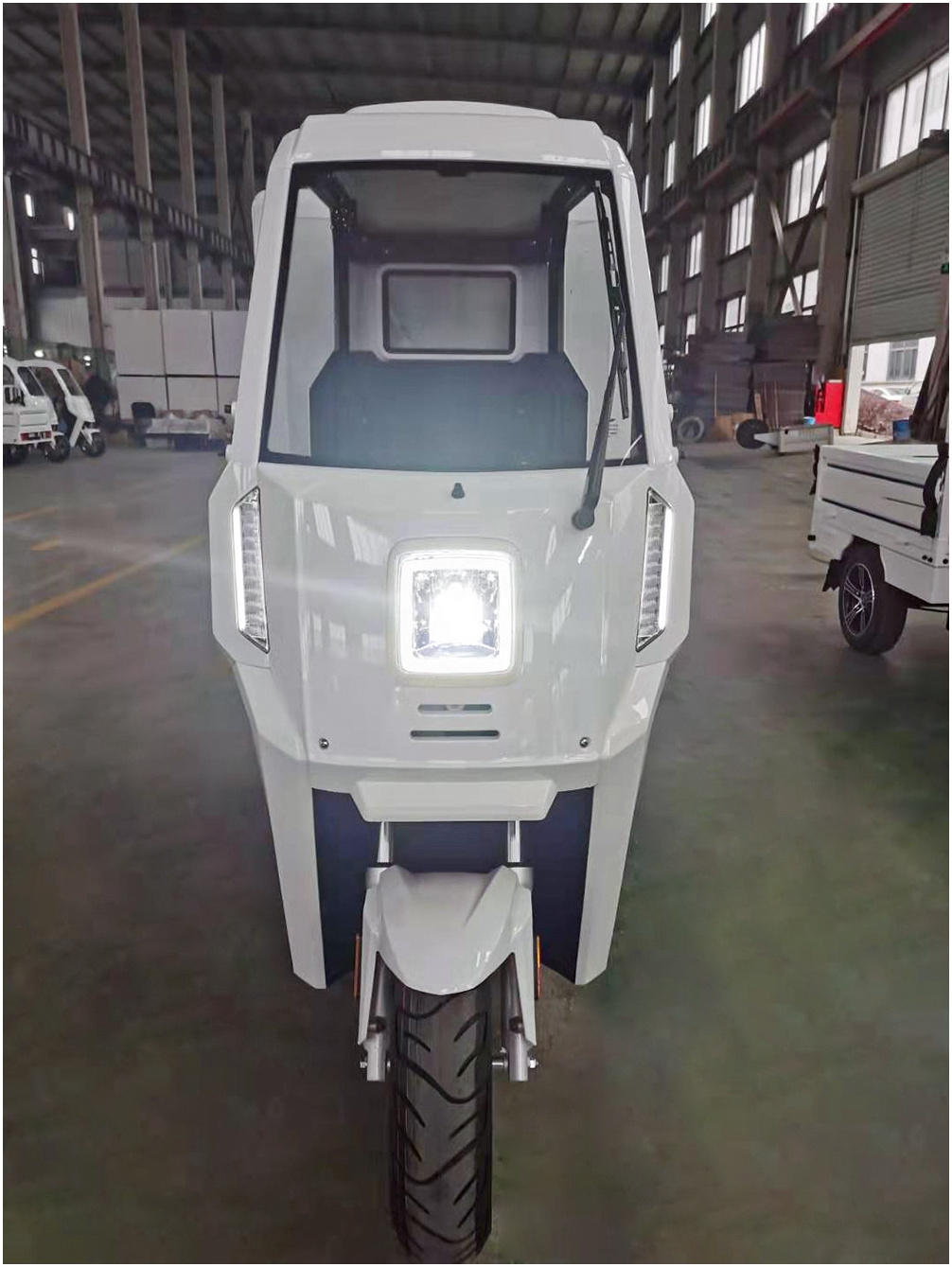 Electric 3 Wheeler Trike Manufacturer Heavy Loader E Rickshaw Tuk Tuk 3 Wheel Motorcycles For Sale