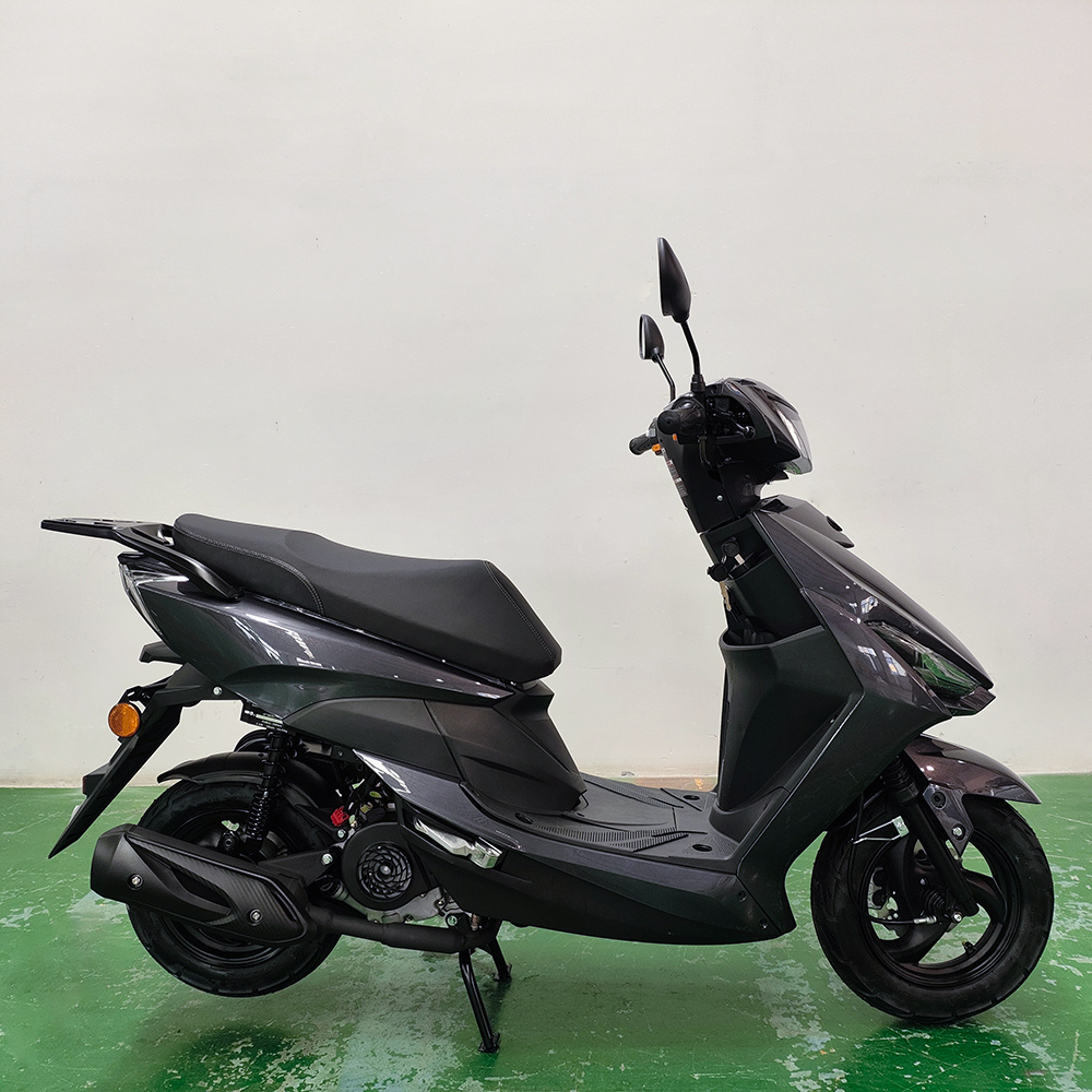 50cc single cylinder four-stroke two-wheel gasoline motorcycle 50cc scooters EPA EEC certified gasoline scooter wholesale