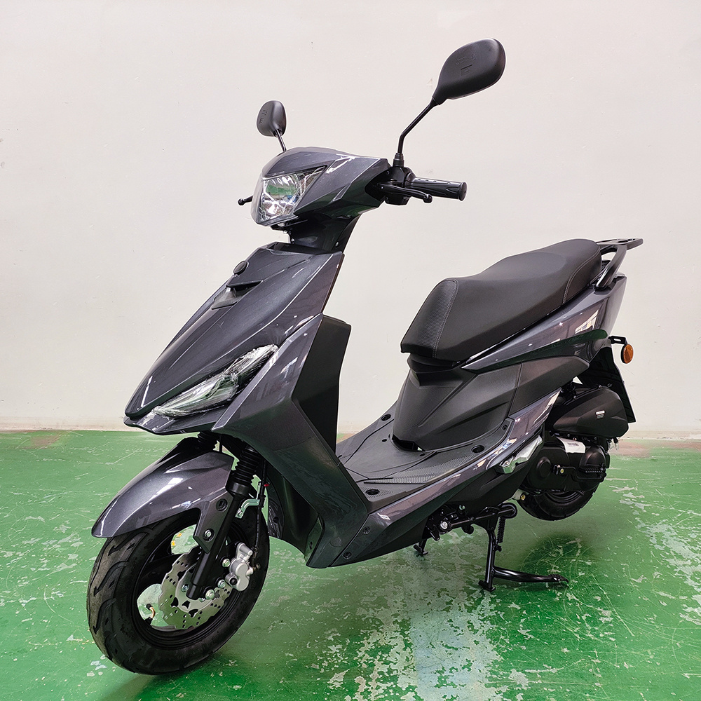 50cc single cylinder four-stroke two-wheel gasoline motorcycle 50cc scooters EPA EEC certified gasoline scooter wholesale