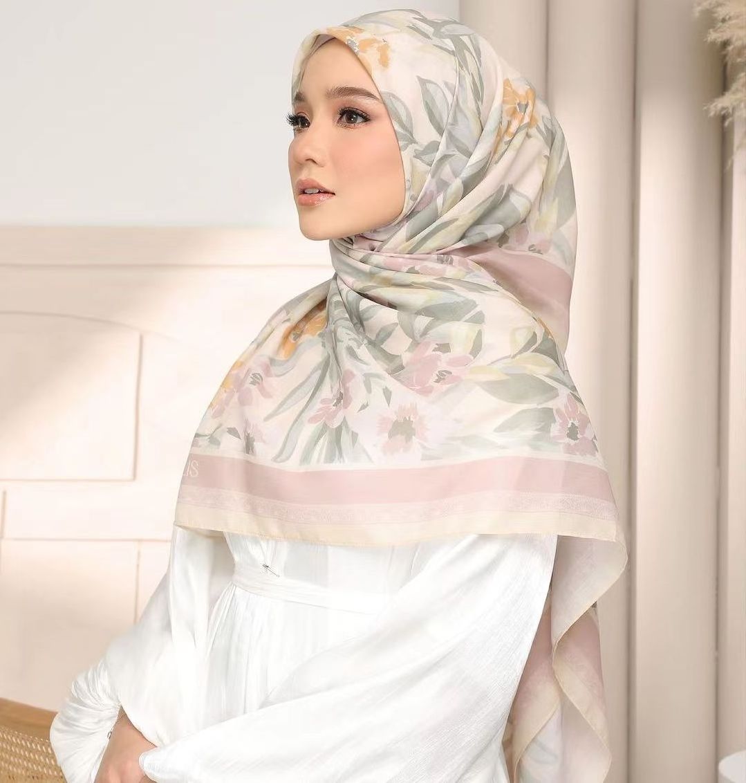 New Design Floral Print cotton voile  Malaysia Women Muslim Scarf printed voile square scarf hijab