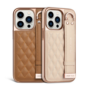 Luxury Leather Ladies Hand Strap Phone Case For Iphone 14 Pro Max High Quality Electroplated Frame Plaid Pattern Fashion Cover