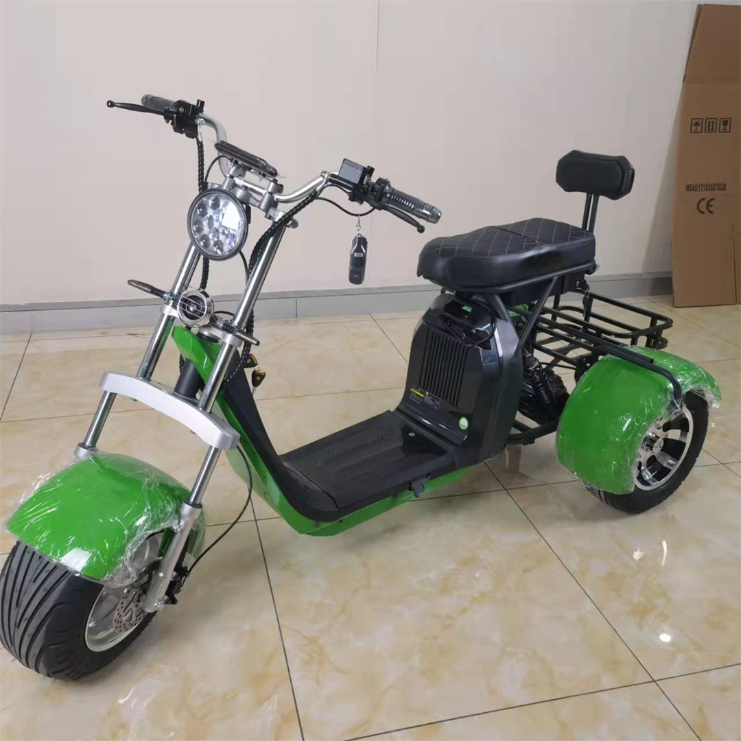 2023 Powerful citycoco 3 wheels electric golf scooter three  wheels mobility scooters for adult