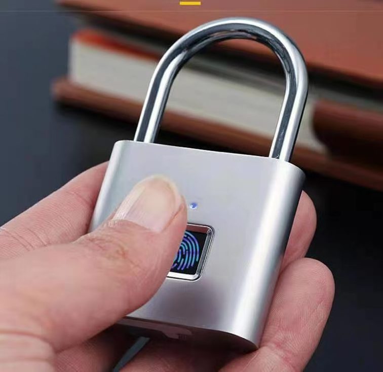 IP65 Smart Digital Alarm Fingerprint Pad lock Smart Biometric Fingerprint Padlock