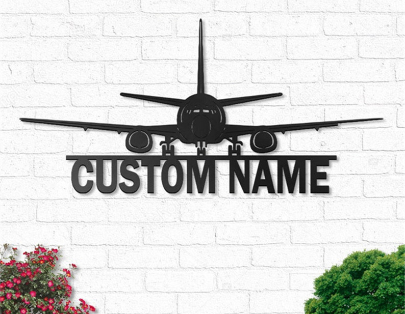 Custom Airplane Metal Wall Art With LED Lights Personalized Pilot Name Sign Decoration For Living Room 3d Flight Outdoor Decor