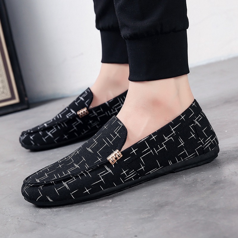 Factory Hot Selling Fashion Wholesale Sports Black Cheap Men Canvas Shoes