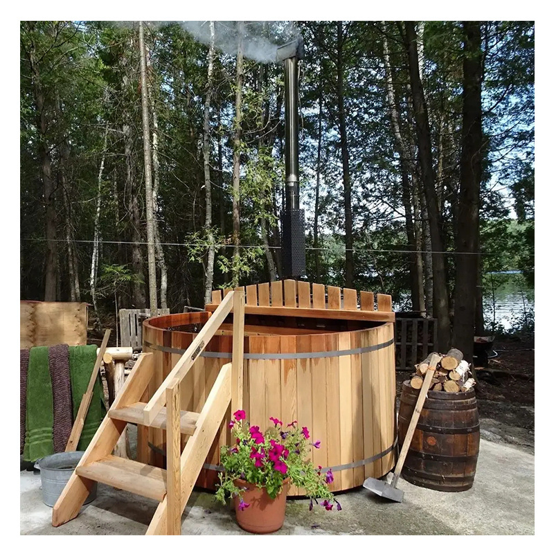 Solid Wood Large Outdoor Hot SPA Tub Round Bathtub Wood Fired 6 persons hot bath tub