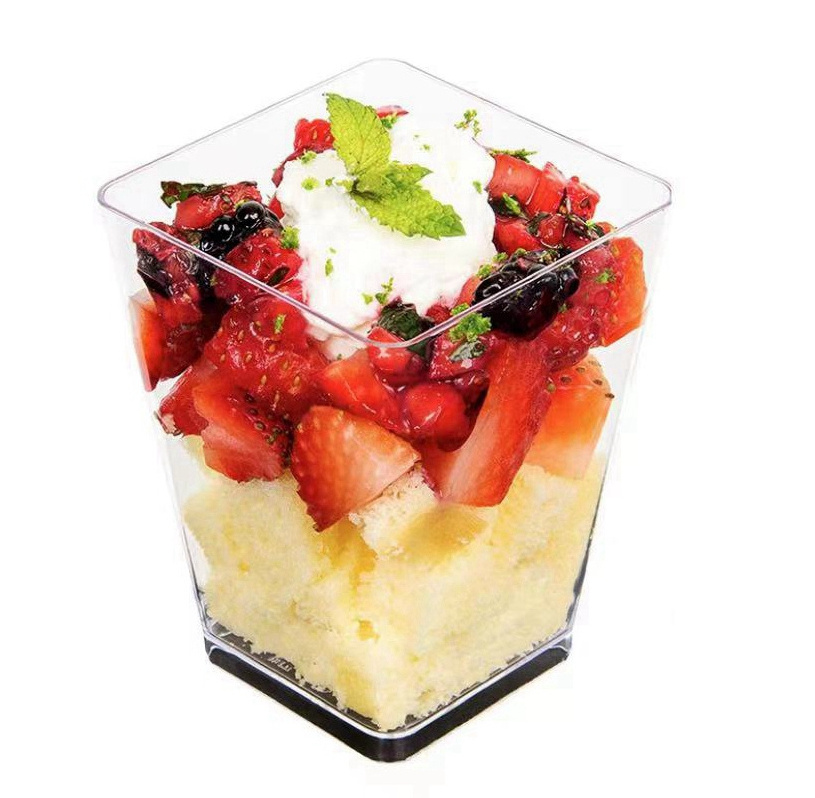 Wholesale Transparent Square Shaped Mousse Cup Plastic Dessert Cup with lid Acrylic dessert container