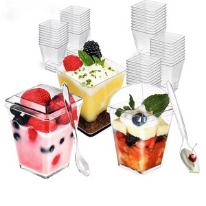 Wholesale Transparent Square Shaped Mousse Cup Plastic Dessert Cup with lid Acrylic dessert container