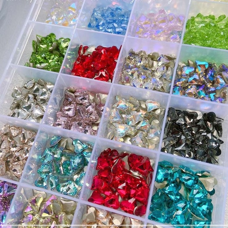 Wholesale Bulk Large Diamond Rhinestones Crystal Decoration 3D Charms Big Heart Professional K9 Nail Stones For Nails