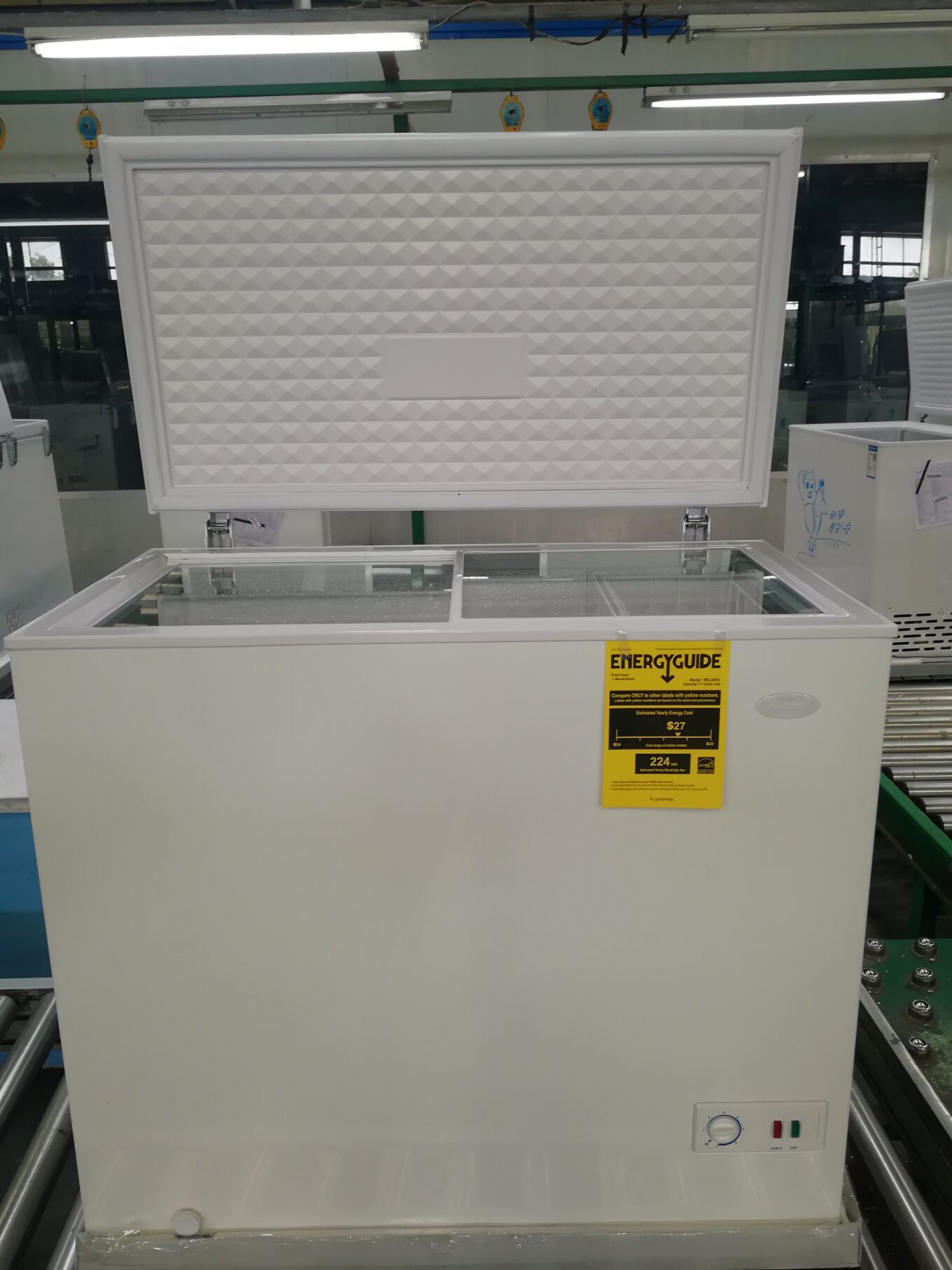 Hot Sale 200L White Color Top Open Chest Freezer with Optional Lock