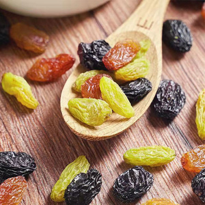 Top Grade Fruits Golden Green Black Red Dried Raisin prices