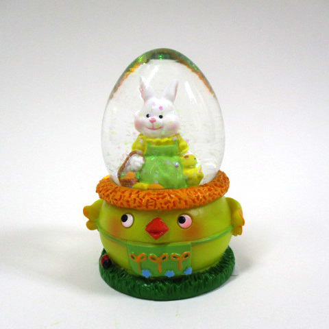 Custom Design Snow Globe Egg Shape Easter Home Decoration Resin