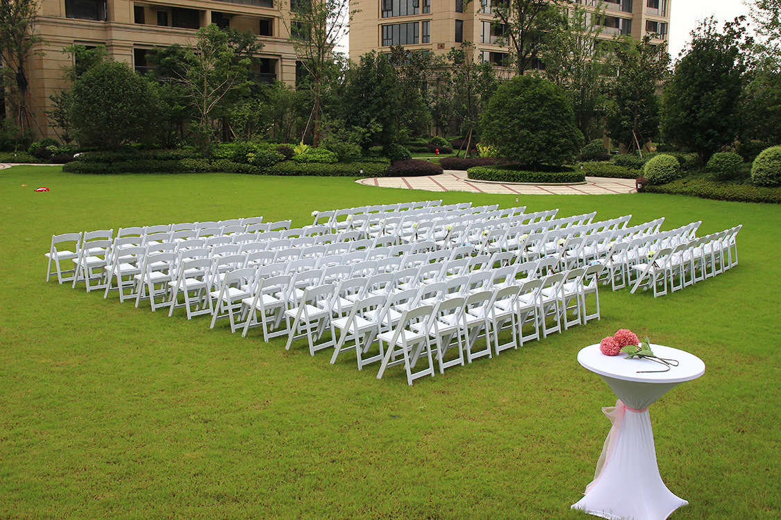 Factory Wholesale Resin Folding Chair Wedding Party Banquet Chair Folding Chair for Events