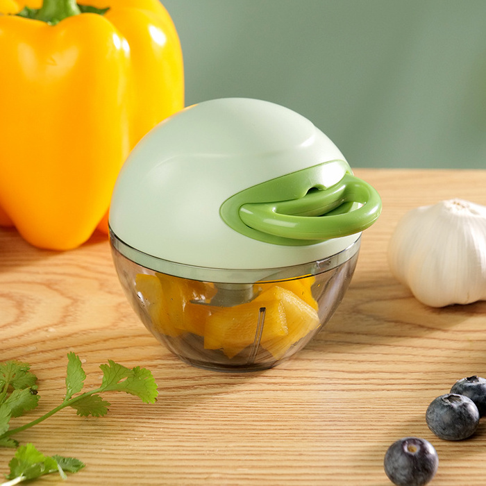 Wholesale Kitchen Gadgets 170ML Hand Manual Pull Food Chopper For Vegetable Chopping