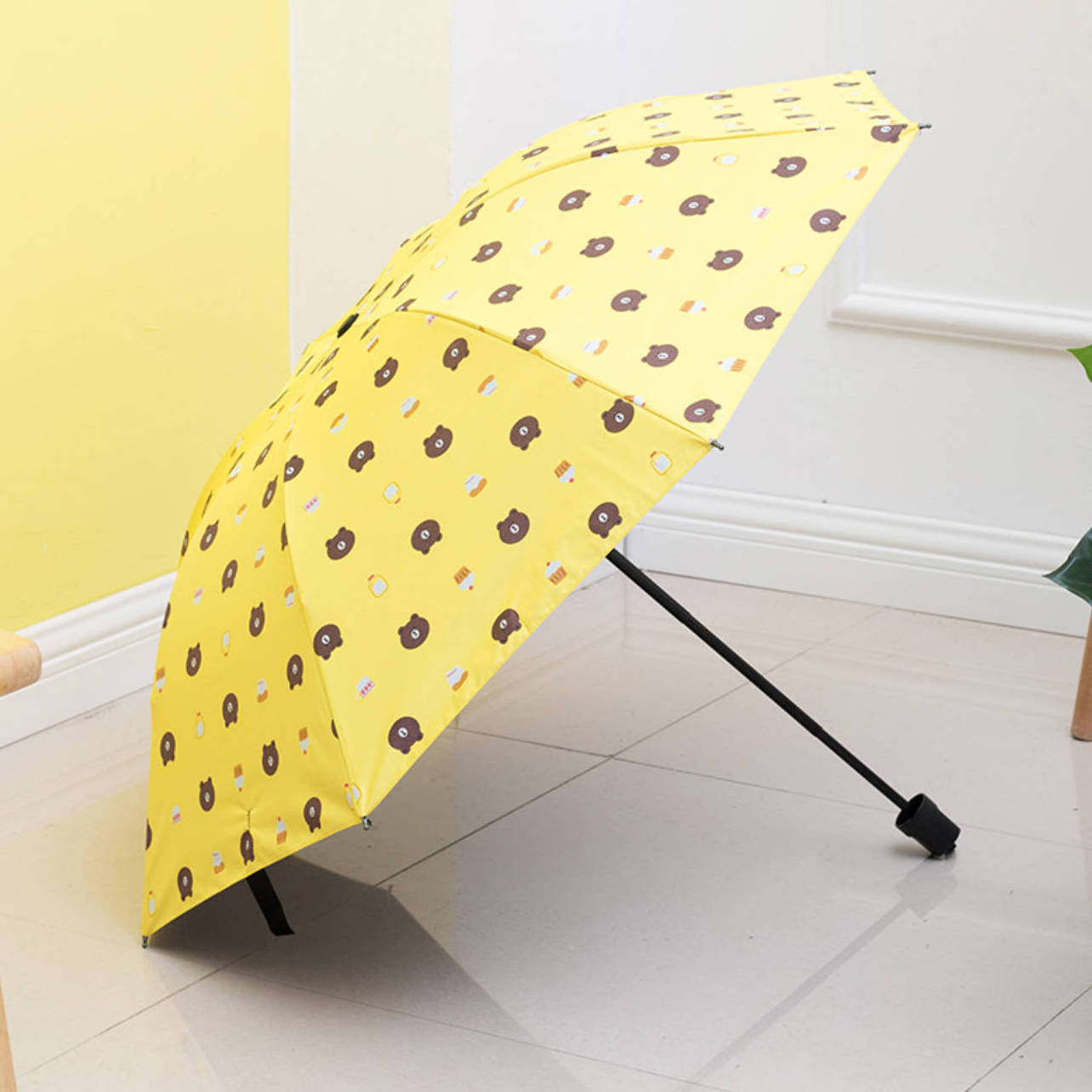 Compact Portable with Reinforced Ribs Windproof Cartoon Cute Bear Manual Open Kids Folding Travel Umbrella for Sun and Rain