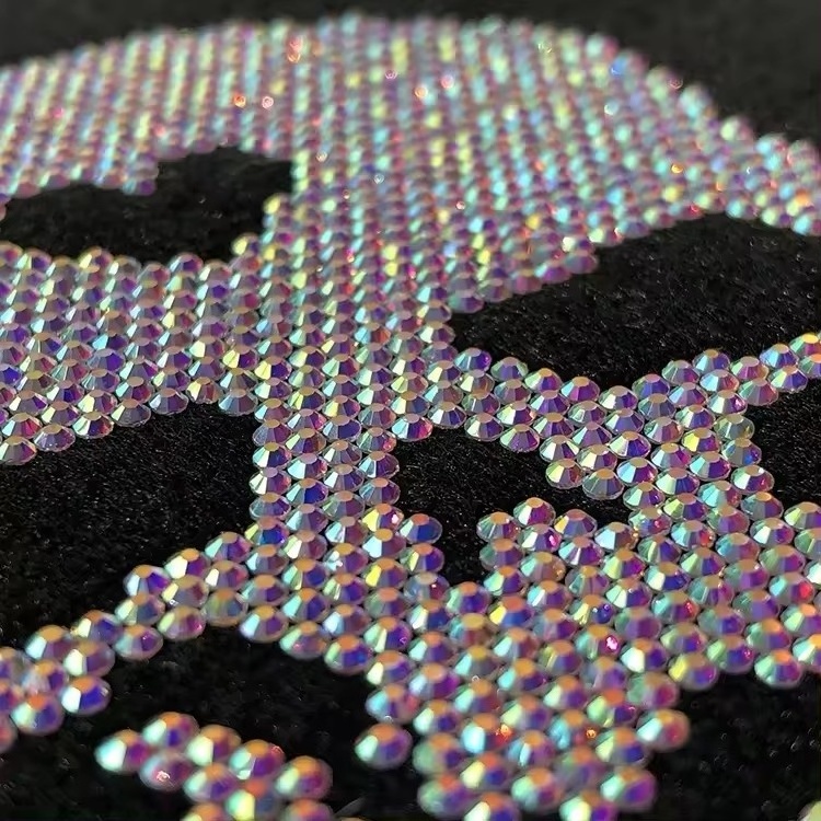 Heat Transfers Rhinestones Appliques Patches Factory Design Custom Skull Logo Hot Press Rhine Stone Decals for Clothing