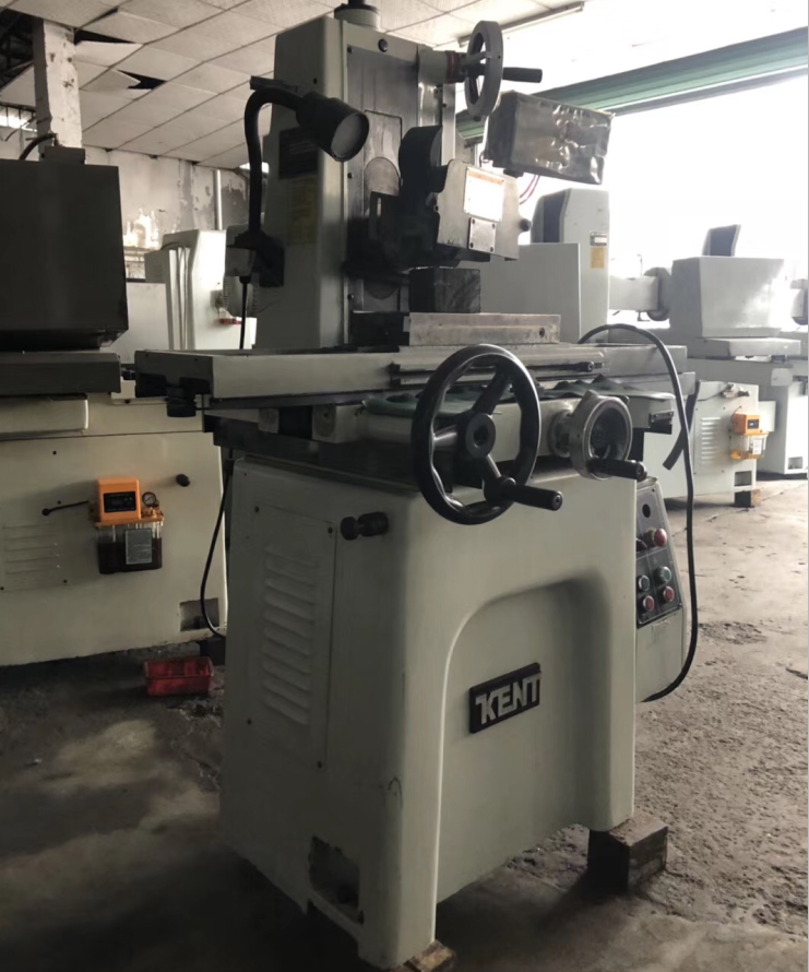 Used Chinese Taiwan KENTs KGS-618M High Quality Surface Grinder Surface Grinding Machine