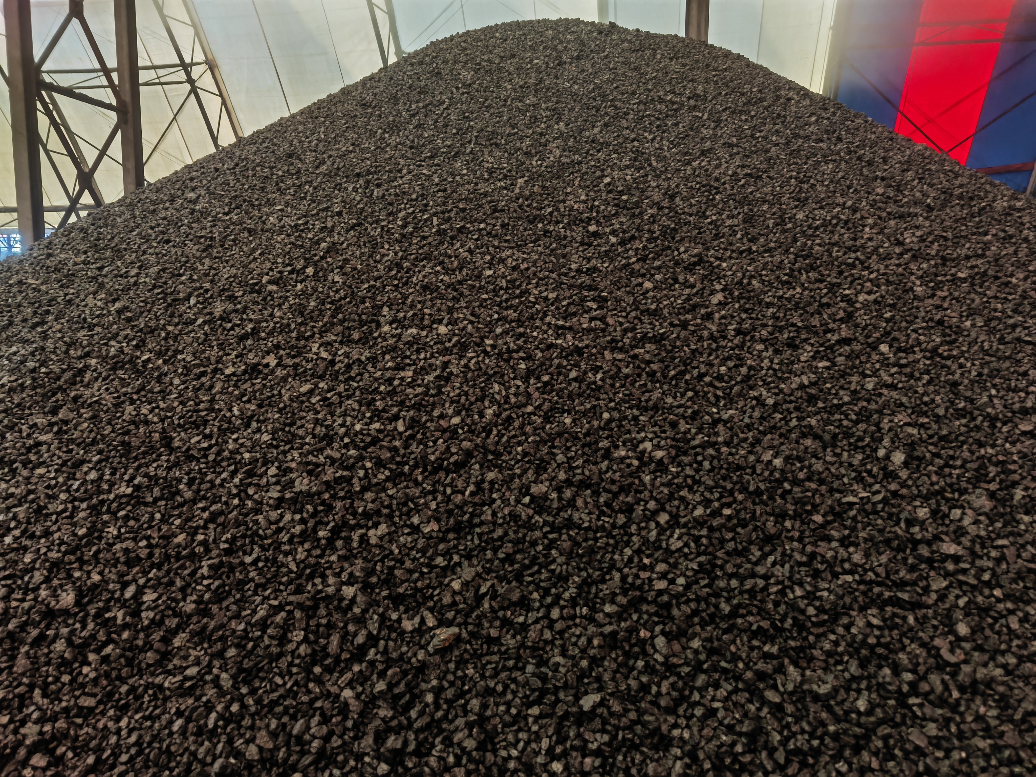 price of anthracite coal    indonesian steam coal    semi-coke    18--35mm