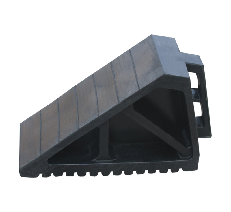 Rubber Heavy Duty   Parking  Wheel Chock For Truck Tire parking block