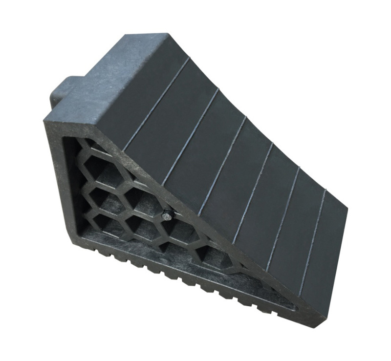 Heavy Duty Black Safety Car Rubber  Stop Blocks For Truck Wheel Chock