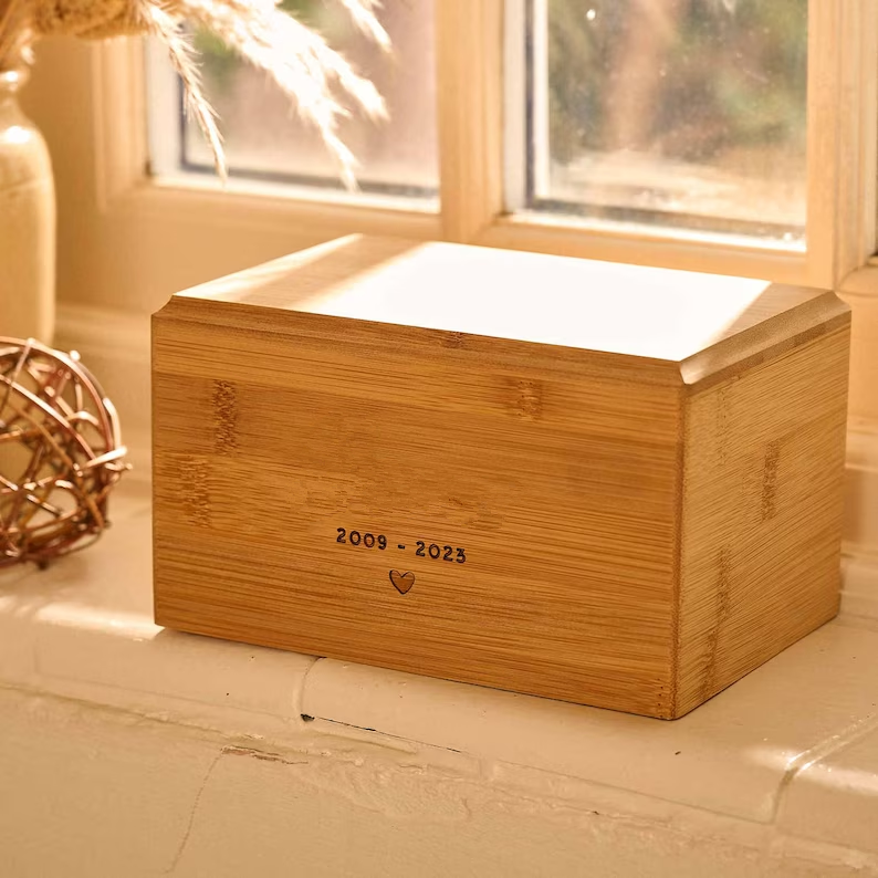 bamboo wooden funeral supplies wholesale pet cinerary casket cremation urn pet animal urns for dogs ashes