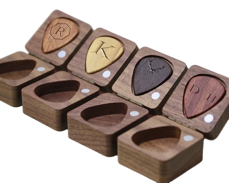 Personalized custom musicians guitar player picks storage organizer case bamboo wooden guitar picks holder box