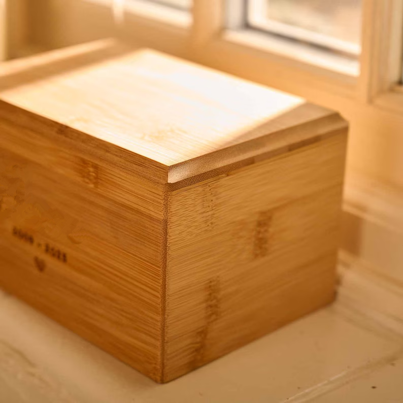 bamboo wooden funeral supplies wholesale pet cinerary casket cremation urn pet animal urns for dogs ashes