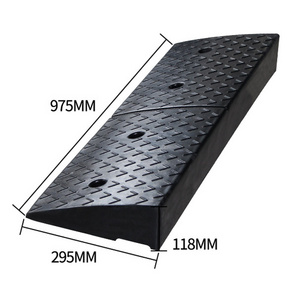 1120mm Height Heavy Duty Street Portable Vehicle Rubber Road Kerb Ramp Driveway Car Safety Curb Ramp