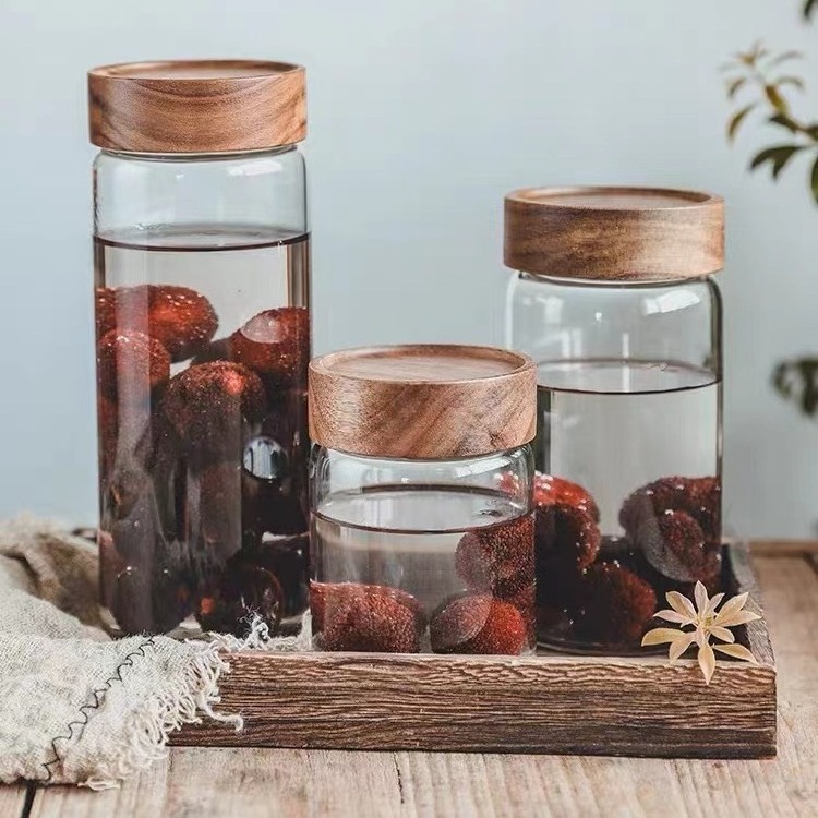 Market Price Large Airtight Gallon Glass Mason Storage Jars With Screw Acacia Wood Cap