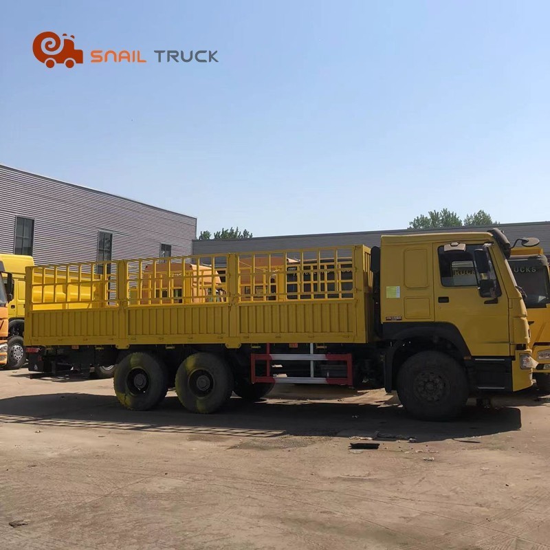 second hand howo  6*4  china commercial heavy low price Cargo Truck