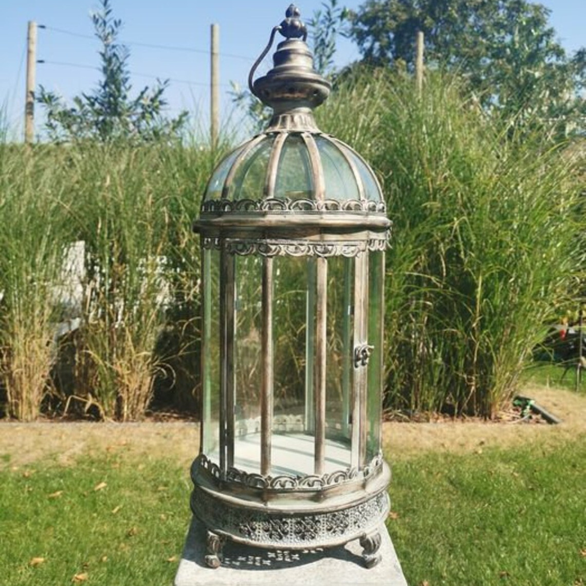 Large glass lantern - Brass color - 22 glas windows - Candle holder