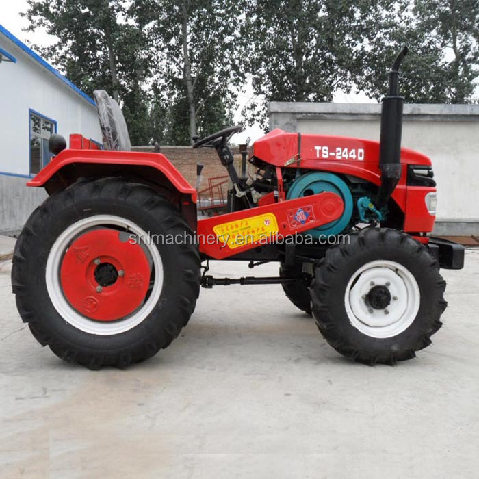 2017 New Farm Machine Mini Tractor Romania