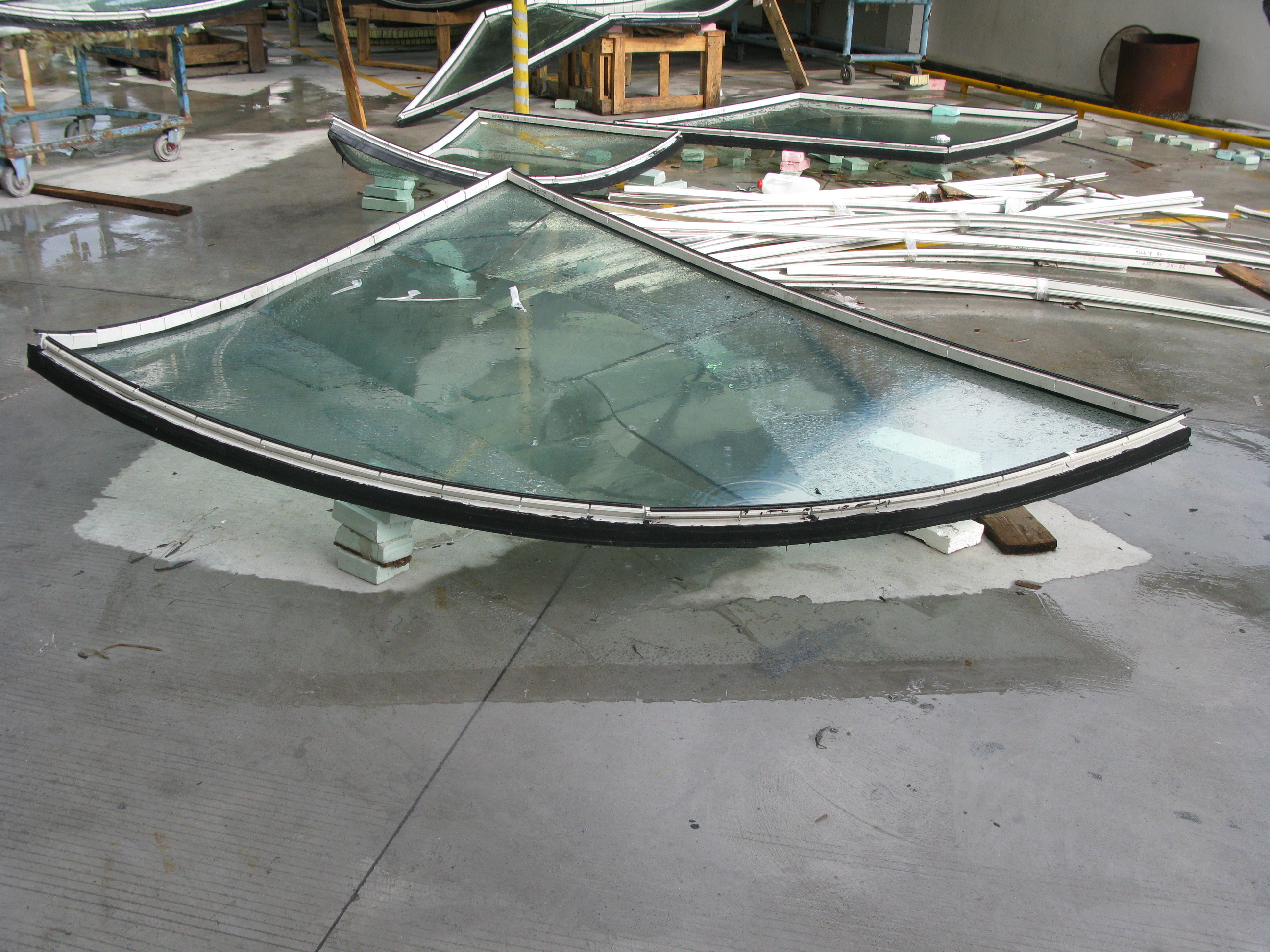 Custom Size Curved Tempered Laminated Glass Bent Double Toughened Laminated Glass Panels Supplier