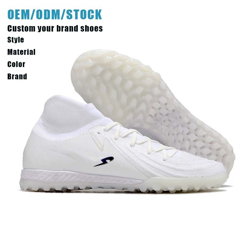 Indoor Outdoor Sport Soccer Sneakers Shoes Cheap Soccer Cleats Football Shoes For Men Customized football shoes