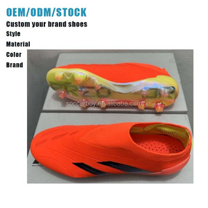 Wholesale of football shoes in factories Professional sports five-a-side  soccer boots with logo and anti slip nails