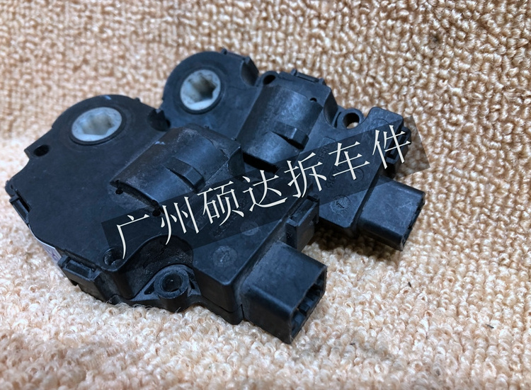 Used original equipment manufacturers 64119321034 for bmw E87 E90 E70 F20 F30 F25 F15 Air Conditioning Motor