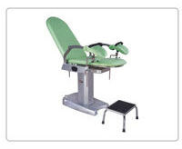 Hospital Equipment Bed Gynecological Examination Chair With Stirrup