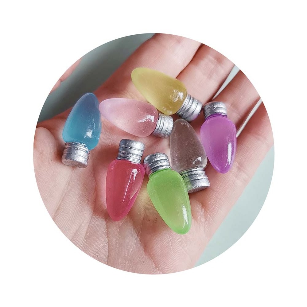 Bulk 100Pcs/Lot New Cute Luminous Light Bulb Resin Cabochons Glow In Dark Doll House Play Toys For DIY Accessories Home Decor