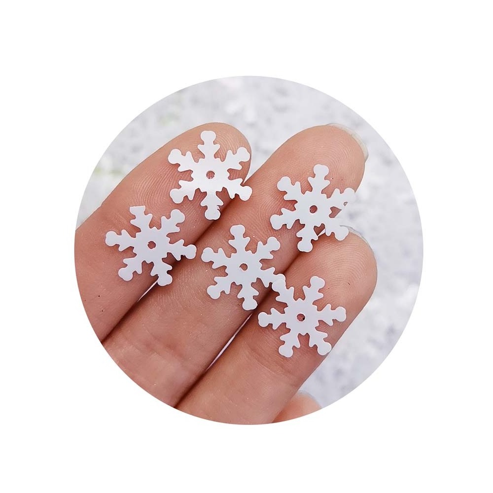 White Snowflake PVC Sequins With Hole Christmas Gift Cloth DIY Navidad Ornaments White Snow Sequin Sew Craft