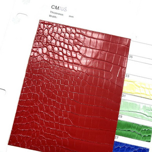 Wholesale Professional crocodile pattern Embossed faux pu leather sheets for making bags