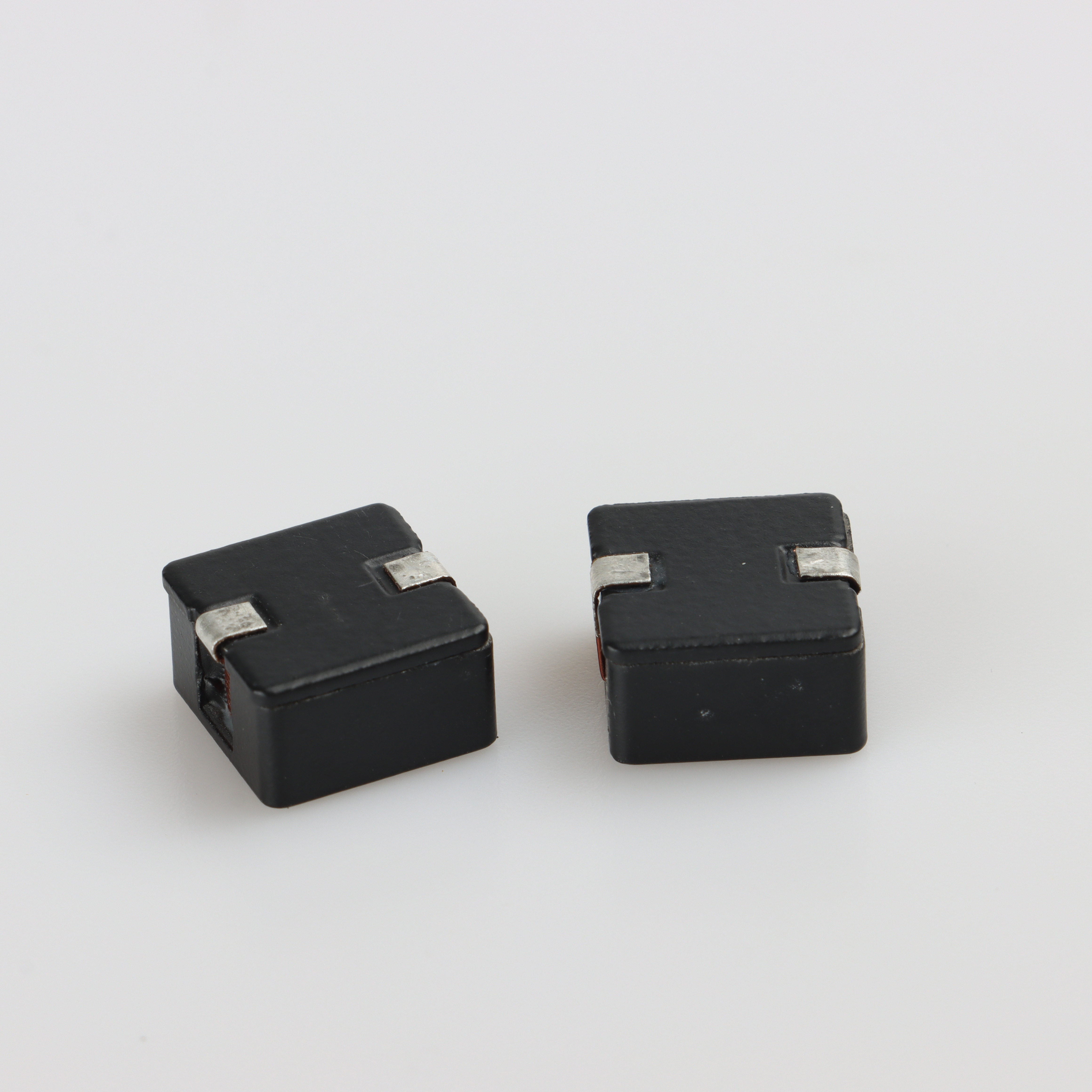 106 108 Smd Power Inductor Coil 100 150 220 10uh 15uh 22uh Ferrite Drum Core Surface Mount Unshielded Chip Choke Inductor